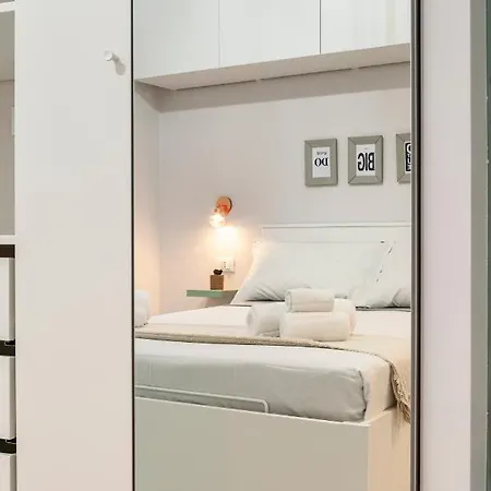Apartment Dumpling *
